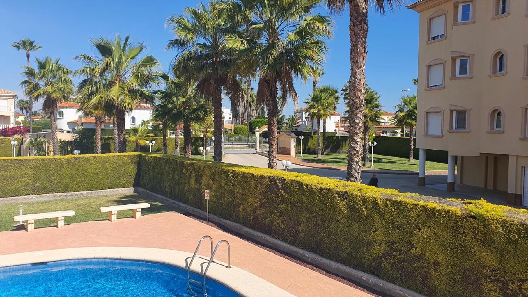Par Tres - Nova Apartment Oliva