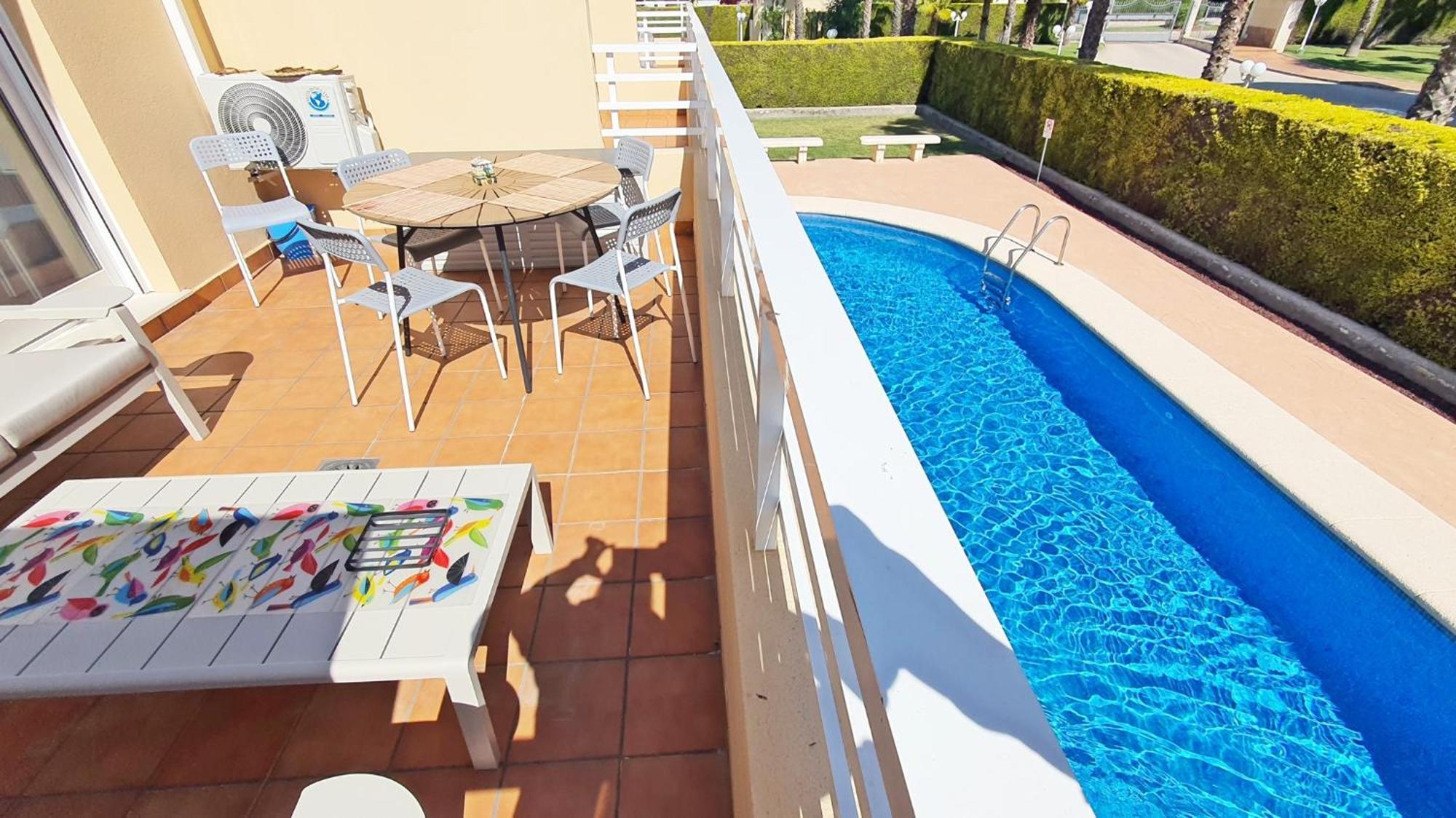 Apartment Par Tres - Nova Oliva